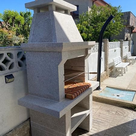 Вилла Casa Con Piscina Cerca De La Playa Байона Экстерьер фото